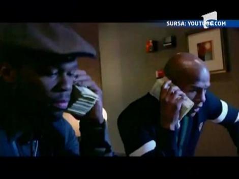 Mircea Badea: In fiecare zi cand deschid televizorul vad romi care se insoara!