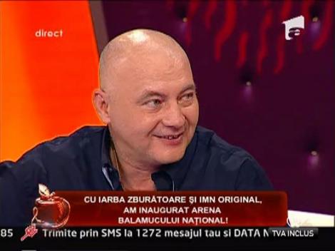 Comentatori sportivi la Un Show Pacatos