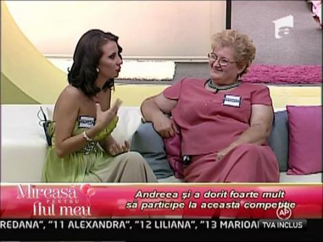 Andreea este prima concurenta care a intrat in Casa Mamelor si a Fetelor