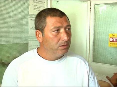 Baiat de 14 ani batut cu pumnii si picioarele pentru 50 lei