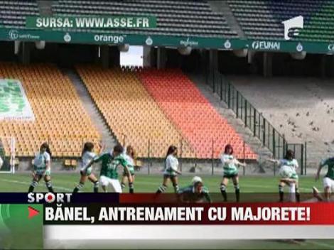 Banel Nicolita se antreaza printre majorete la Saint Etienne