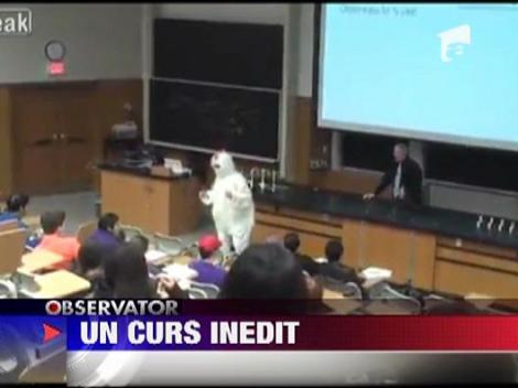 Solutia perfecta pentru alungarea plictiselii de la cursuri, in SUA