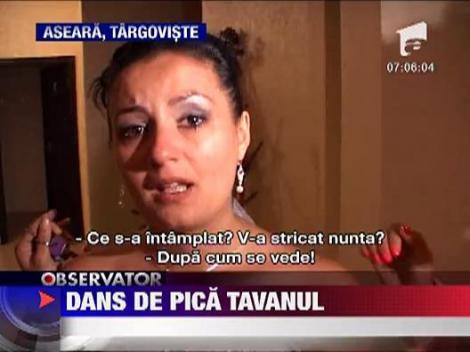 O bucata din tavanul fals al unui restaurant a cazut peste nuntasi