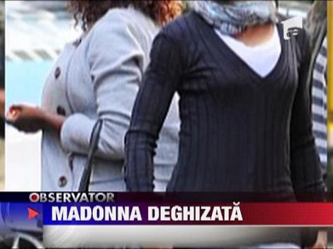 Madonna iese deghizata pe strada