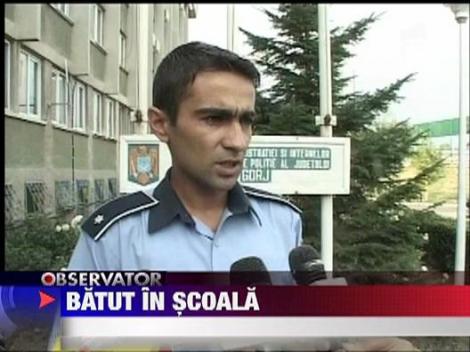 Elev batut pentru o taxa de protectie