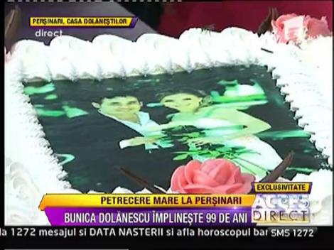 Doua torturi pentru bunica Dolanescu