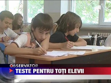UPDATE / Au inceput evaluarile pentru scolari si liceeni