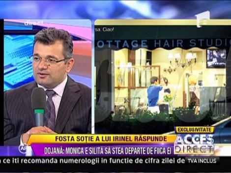 Moni studiaza engleza la o scoala din SUA