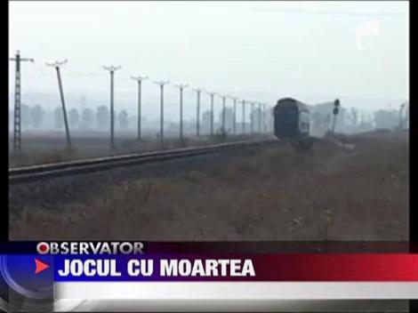 Copil de doi ani lovit de un tren