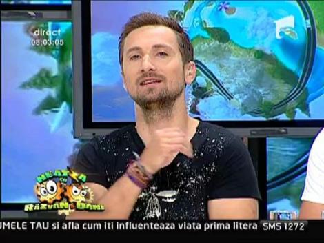 Roxana Vancea, costumatie sexy la Neatza