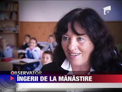 LASATI-MA SA INVAT! Ingerii de la manastire