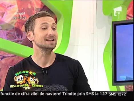 Roxana Vancea ia lectii de dans