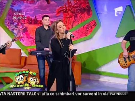 Annes - How does it feel