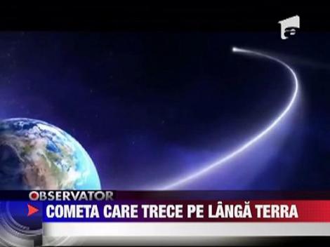 Cometa Elenin trece pe langa Pamant