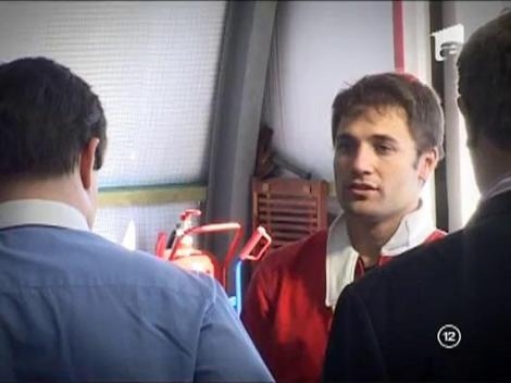 Gigi Becali sare cu parasuta