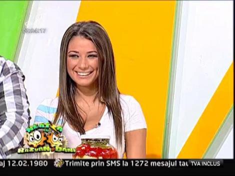 Roxana Vancea, specialista in deschis borcane cu cotul