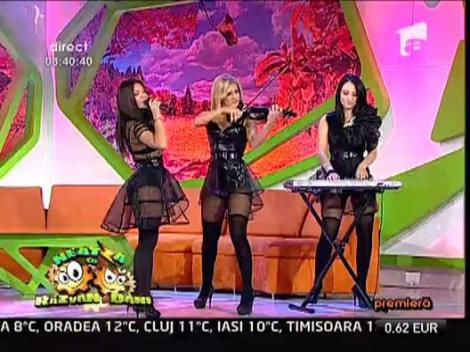 Dee-Dee - Running Away