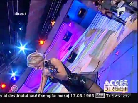 Dee-Dee - Running Away