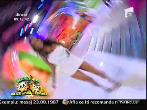 Bang Bang -"Music is my girlfriend"