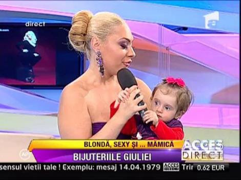 Giulia Nahmany, mamica sexy