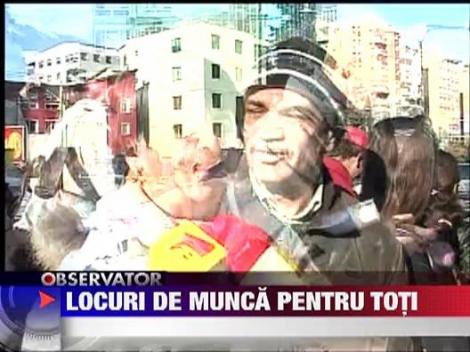 Aglomeratie la bursa locurilor de munca