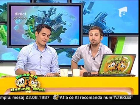 Razvan si Dani il saluta pe Cristian Parmac, concurentul cu factorul X