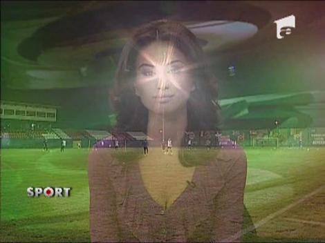 Steaua se antreneaza pe stadion alb-rosu