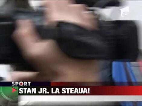 Steaua asaltata de copii