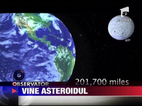 Un asteroid cu diametrul de 400 de metri va trece la mica distanta de Pamant