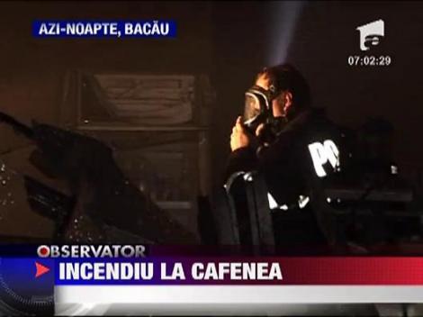 Incendiu intr-o cafenea de la parterul unui hotel din centrul Bacaului