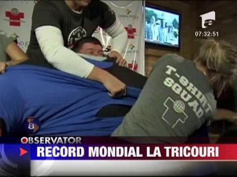 Record de tricouri purtate
