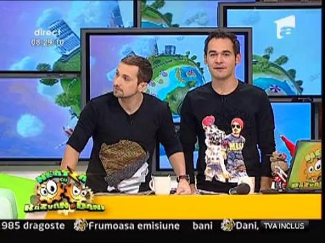 Liderii lumii se saruta cu patos