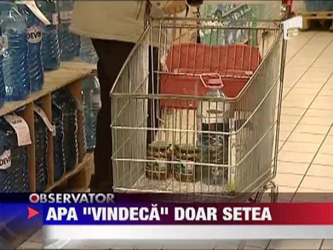 Consumul regulat de apa nu va fereste de deshidratare