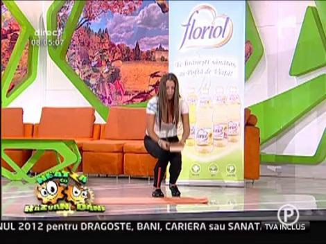 Roxana Vancea prezinta cateva exercitii pentru o tinuta eleganta