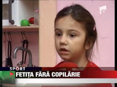 Fetita fara copilarie