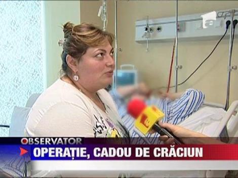 Copil cu stomac urias operat