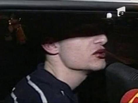 UPDATE / Fiul ucigas al unui bancher ramane in arest