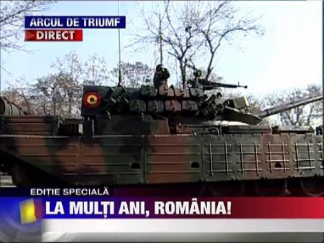 1 Decembrie. Trec Tancurile