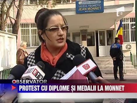 Protestele continua la liceul Jean Monnet din Capitala