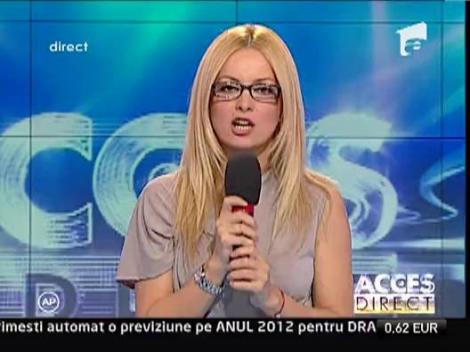 Simona Gherghe cu ochelari de vedere