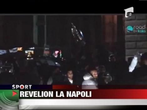 Peste 10 mii de napoletani au sarbatorit calificarea in optimile Ligii!