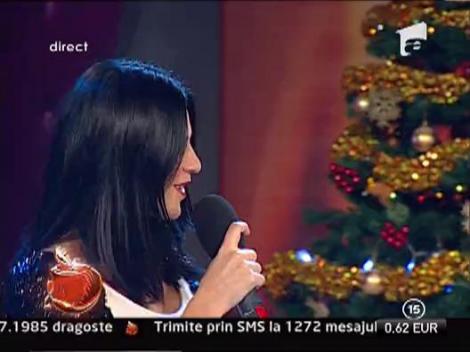 Ellie White - Sete de noi