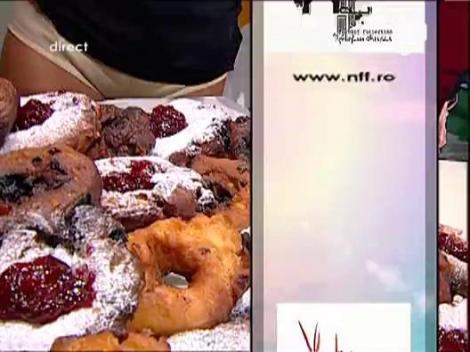 Gogosele de post cu fructe confiate