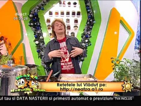 Piept de pui cu alune de padure