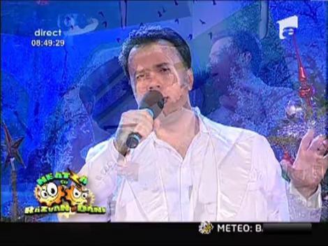 Distinto Medley - Christmas Carols