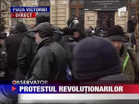 Revolutionarii protesteaza din nou in Capitala