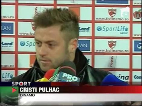 Dinamovistii vechi si noi le-au dat cadouri micutilor