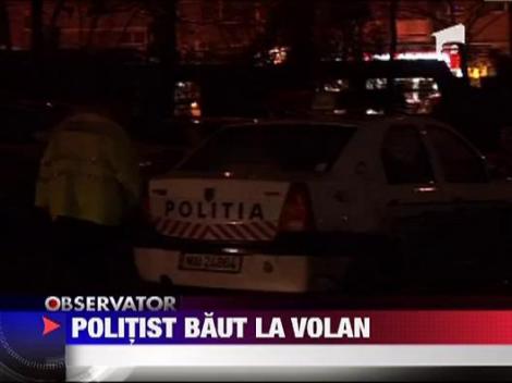 Politist baut la volan