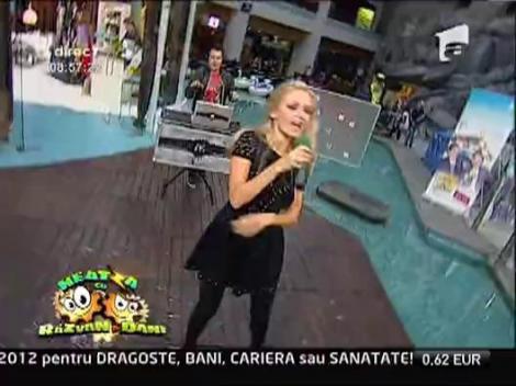 Nick Kamarera & Alinka - Get a life