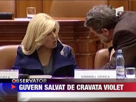 UPDATE / Premierul Emil Boc, huiduit in plenul Parlamentului